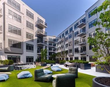 Langdon Pl - Photo Thumbnail 1