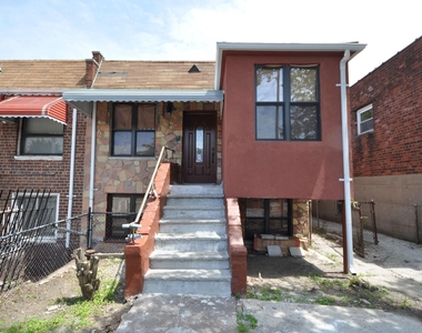 135 East 46th Street - Photo Thumbnail 8