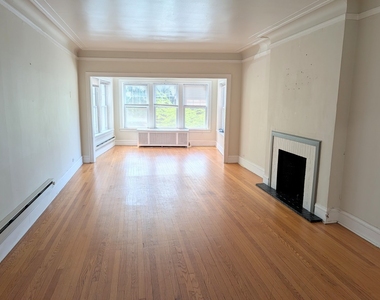 325-31 Kedzie St - Photo Thumbnail 3