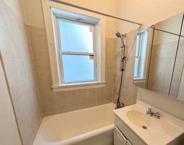 325-31 Kedzie St - Photo Thumbnail 11
