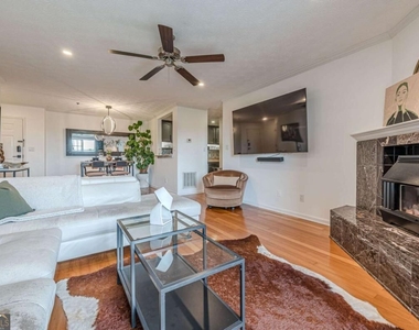 970 Sidney Marcus Boulevard Ne - Photo Thumbnail 3