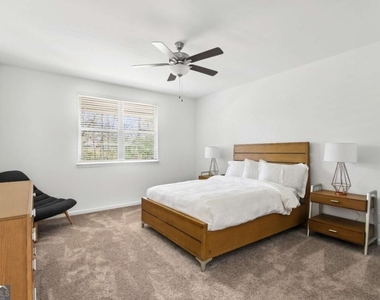 1617 Salinger Court - Photo Thumbnail 14