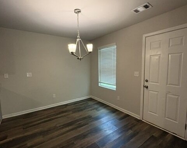 75 Madison Way - Photo Thumbnail 14