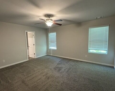 75 Madison Way - Photo Thumbnail 3