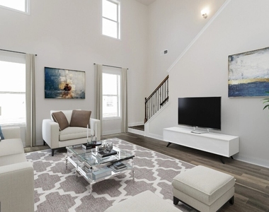 10 Silvercharm Way - Photo Thumbnail 4