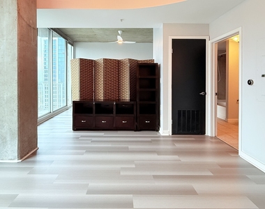 860 Peachtree Street Ne - Photo Thumbnail 16