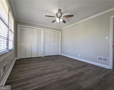 970 Bridgegate Drive Ne - Photo Thumbnail 11