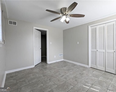970 Bridgegate Drive Ne - Photo Thumbnail 21