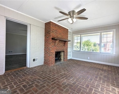 970 Bridgegate Drive Ne - Photo Thumbnail 5