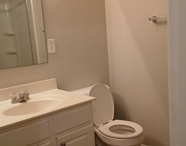 757 Crestwell Circle Sw - Photo Thumbnail 26