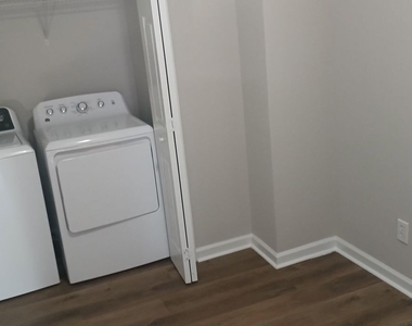 757 Crestwell Circle Sw - Photo Thumbnail 20