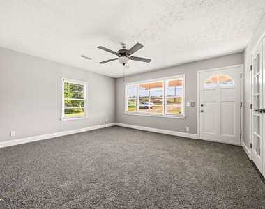 960 Villa Rica Highway - Photo Thumbnail 2