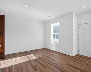 4011 Redan Road - Photo Thumbnail 12