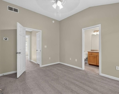 2161 Del Lago Circle Nw - Photo Thumbnail 14