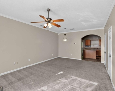 2161 Del Lago Circle Nw - Photo Thumbnail 16
