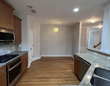 1516 Bouvier Place - Photo Thumbnail 9