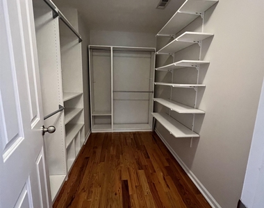 1516 Bouvier Place - Photo Thumbnail 17