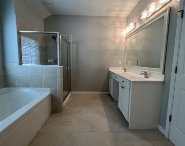 1516 Bouvier Place - Photo Thumbnail 16