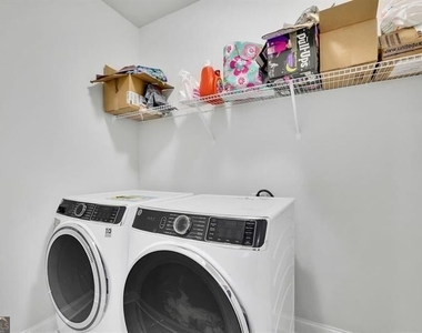 1070 Poppy Pointe - Photo Thumbnail 27