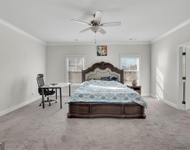 1070 Poppy Pointe - Photo Thumbnail 15