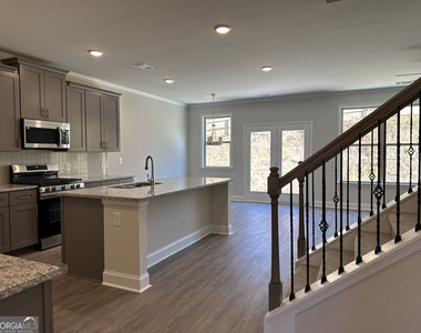 3517 Lockaby Way - Photo Thumbnail 3