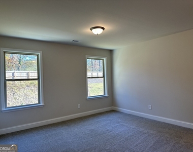3517 Lockaby Way - Photo Thumbnail 15
