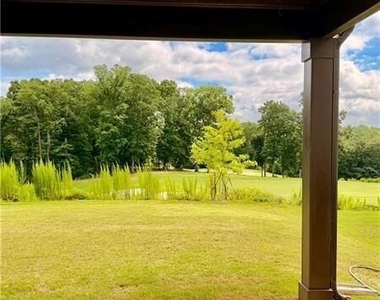 215 Foxhill Drive - Photo Thumbnail 54
