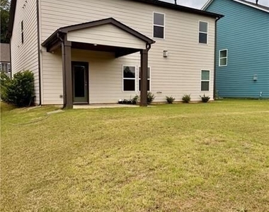 215 Foxhill Drive - Photo Thumbnail 57