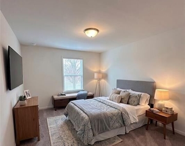215 Foxhill Drive - Photo Thumbnail 44