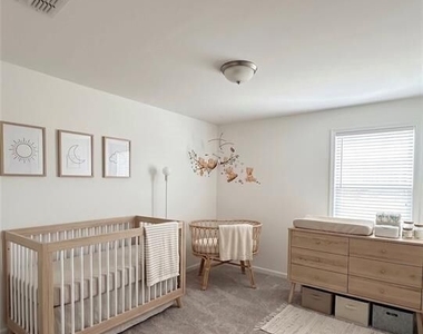 215 Foxhill Drive - Photo Thumbnail 38