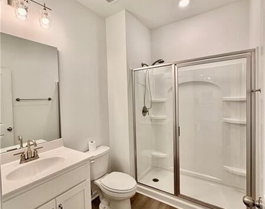 215 Foxhill Drive - Photo Thumbnail 20