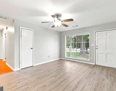 6631 Baldwin Court - Photo Thumbnail 6
