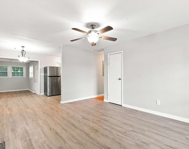 6631 Baldwin Court - Photo Thumbnail 5