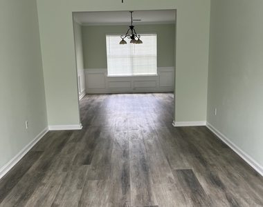 2208 Creel Road - Photo Thumbnail 9