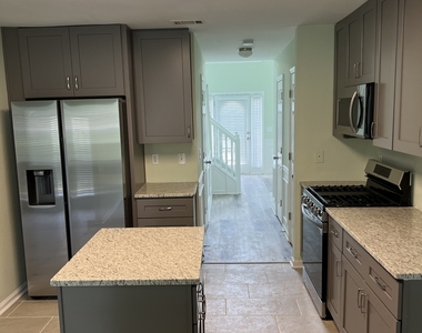 2208 Creel Road - Photo Thumbnail 2