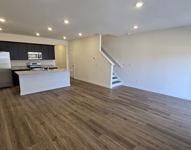 209 Kenoot Drive - Photo Thumbnail 26