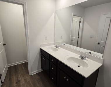 209 Kenoot Drive - Photo Thumbnail 21