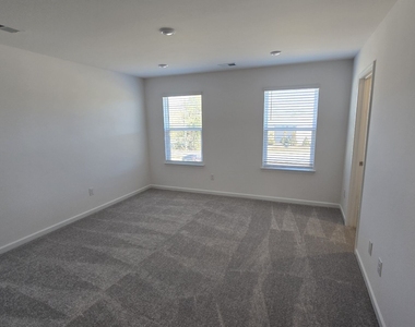 209 Kenoot Drive - Photo Thumbnail 17