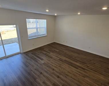 209 Kenoot Drive - Photo Thumbnail 52