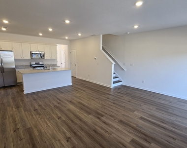 209 Kenoot Drive - Photo Thumbnail 44