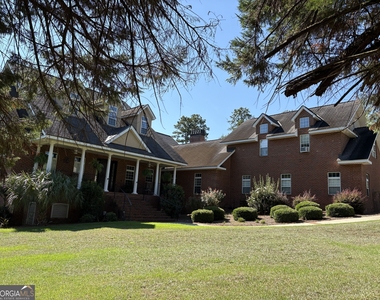 103 Turnberry Court - Photo Thumbnail 27