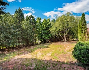 11585 Crossington Road - Photo Thumbnail 37