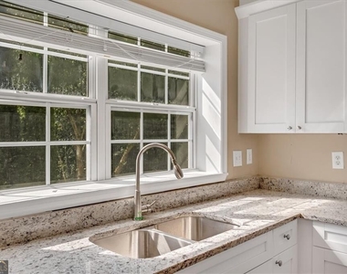 11585 Crossington Road - Photo Thumbnail 18