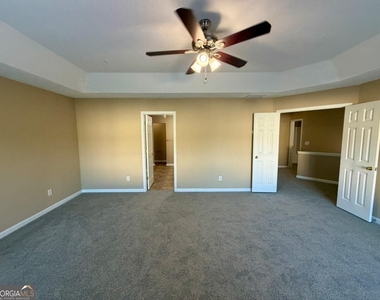 7312 Taloga Lane - Photo Thumbnail 12