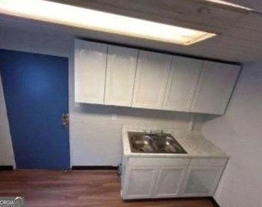 1520 East Society Av - Photo Thumbnail 2