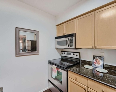 1150 Collier Road Nw - Photo Thumbnail 3