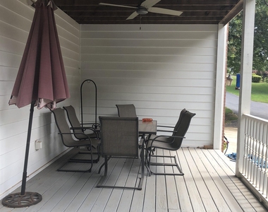 25 Meadow Ridge Drive - Photo Thumbnail 13