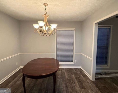 2707 Hawk Drive Ne - Photo Thumbnail 20