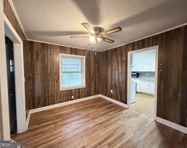 75 Williams Street - Photo Thumbnail 8