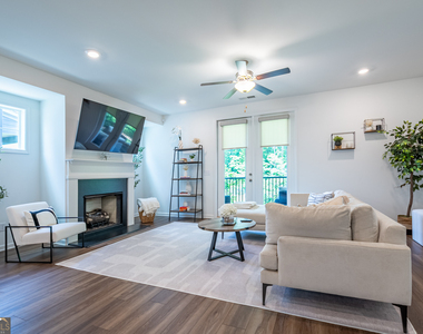 3518 Mount Blue Avenue - Photo Thumbnail 4
